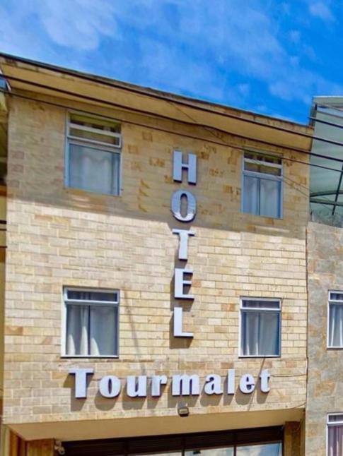 Hotel Tourmalet Cali Exteriör bild